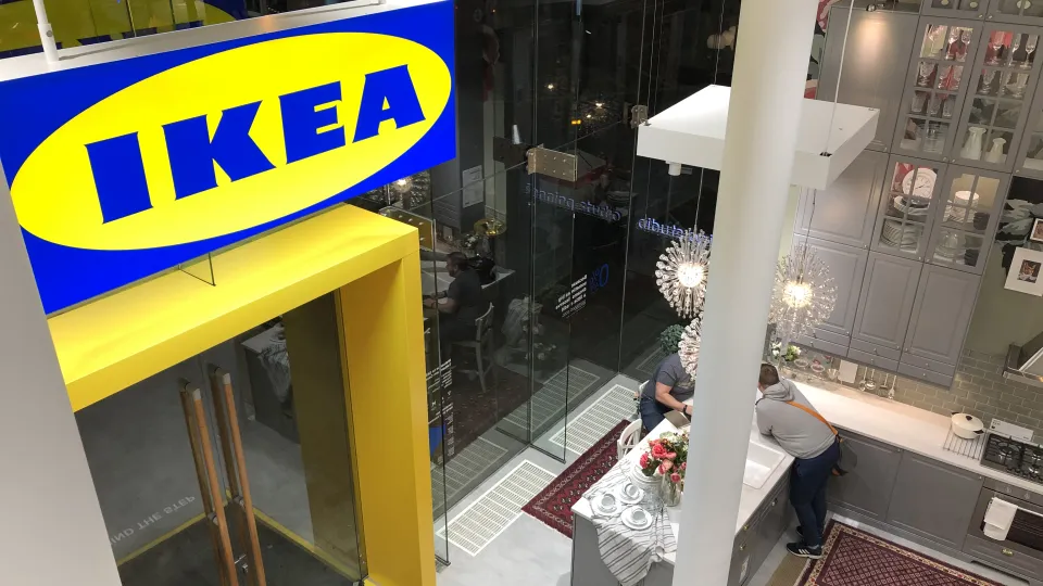 IKEA planning studio. Photo.