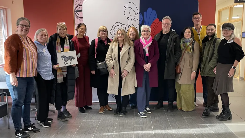 A group photograph of the co-authors of the upcoming book "Posthumanist Management Research and Education"