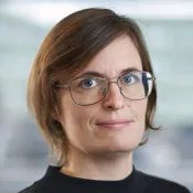  Lina Maria Ellegård . Photo