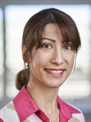 Portrait of Nam Aghaee. Photo.